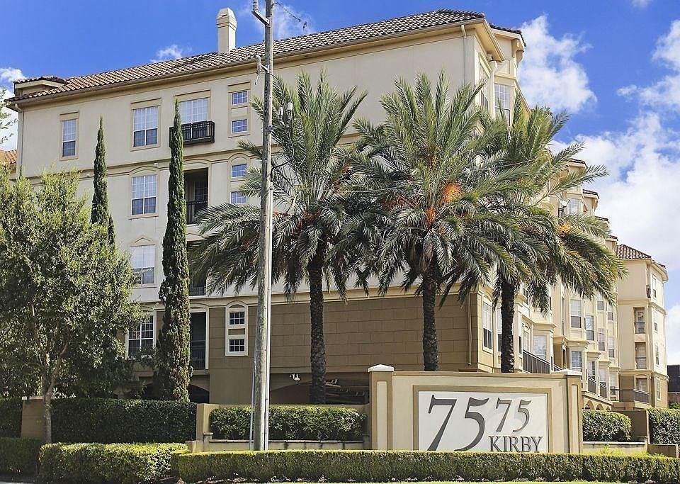 1st image of 7575 Kirby Dr APT 2406