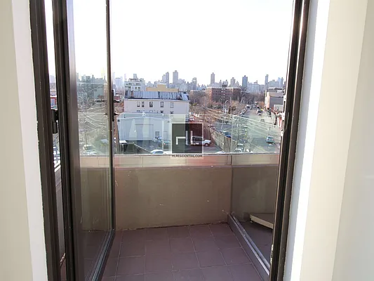 Rented by Highline Residential | media 18