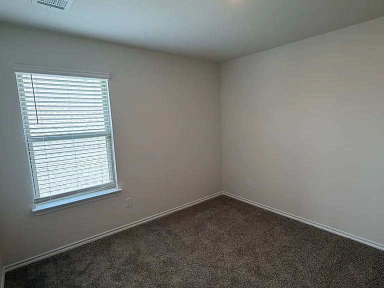 1513 Silver Canoe Way — Photo 12