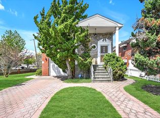 15003 7th Avenue, Whitestone, NY 11357