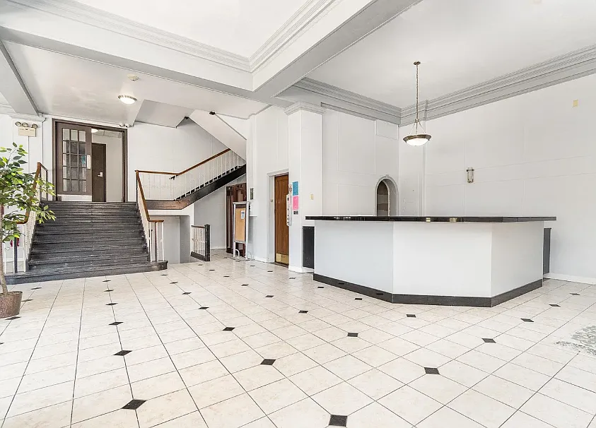 2 bed, $950 — Photo 3