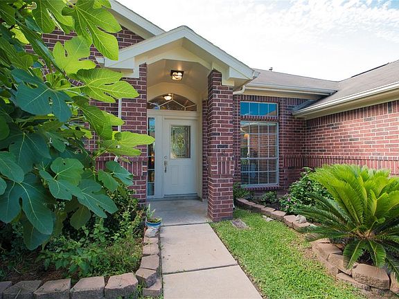 3rd image of 2667 Anthony Hay Ln
