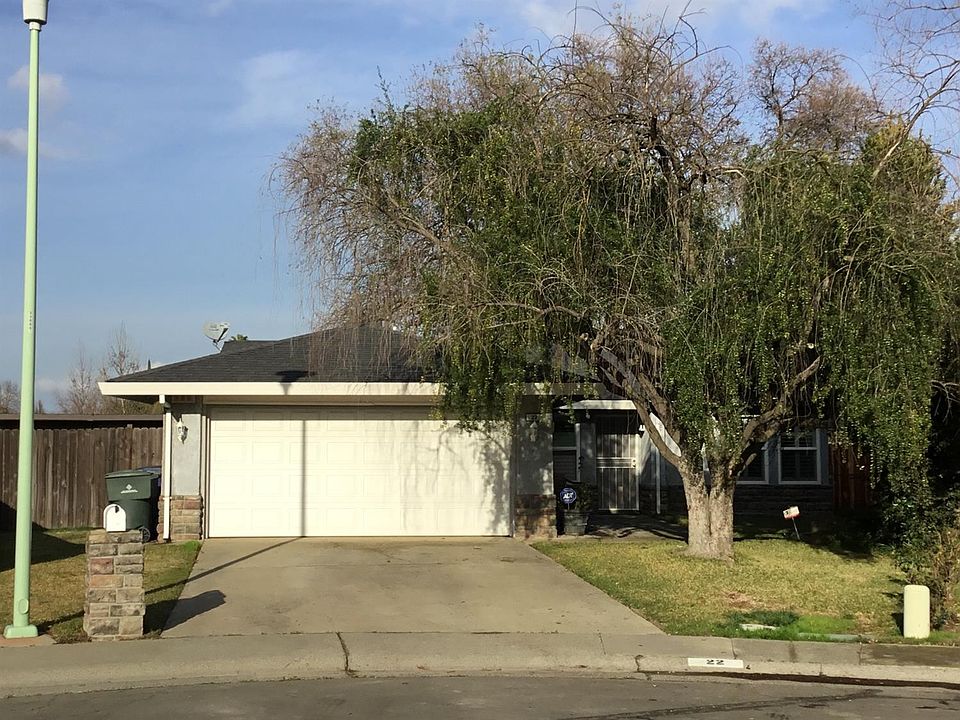 1st image of 22 Corkwood Ct