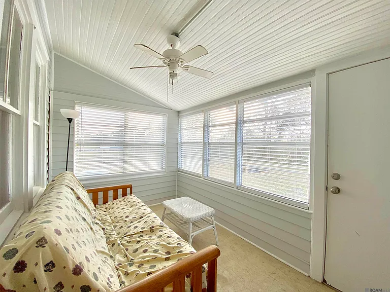 14039 Young Rd — Photo 4
