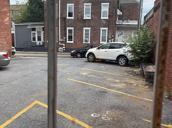 1118 Linden St APT 1, Allentown, PA 18102