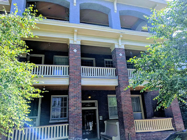 2708 Hanover Ave.* — Photo 50