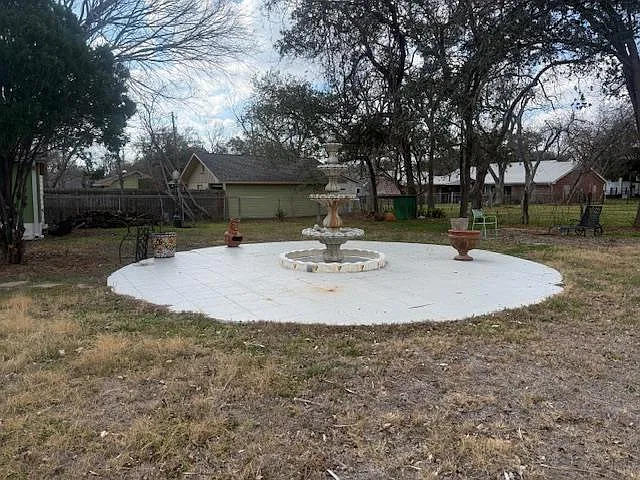 600 S Pecan Ave — Photo 14