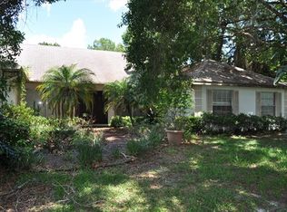 811 W Lutz Lake Fern Rd, Lutz, FL 33548