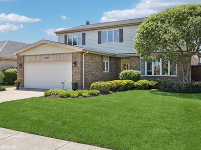 2950 Becket Ave, Westchester, IL, 60154