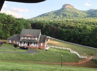 1092 Black Mountain Rd, Pilot Mountain, NC 27041