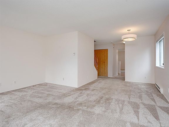 5th image of 1825 Fairfield Rd