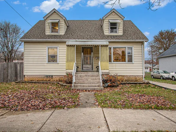 1027 Spruce St, Hammond, IN 46324