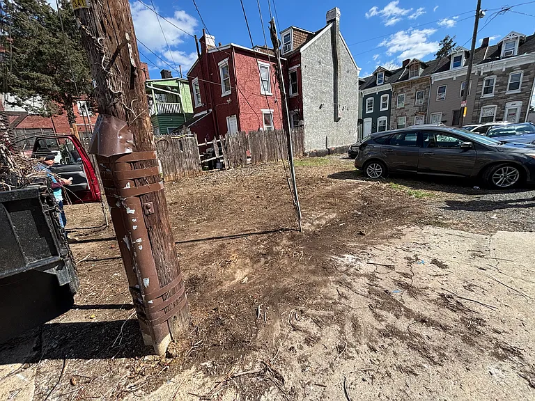 221 Hudson St — Photo 3