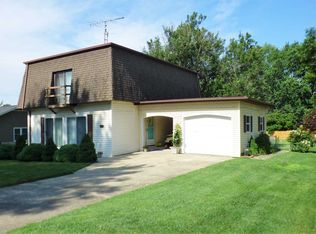 2113 Lakeview Dr, Washington, IN