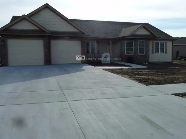 301 Michaels Way, Junction City, KS 66441