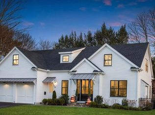 39 Richland Rd, Wellesley, MA 02481