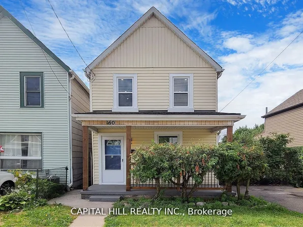 160 Picton St E, Hamilton, ON L8L 3W6