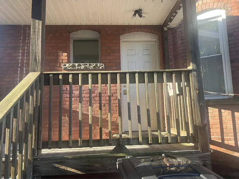 76 Silver St #1 — Photo 3