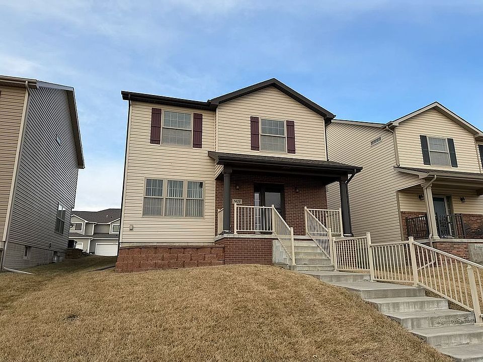 1st image of 7425 Kentwell Ln
