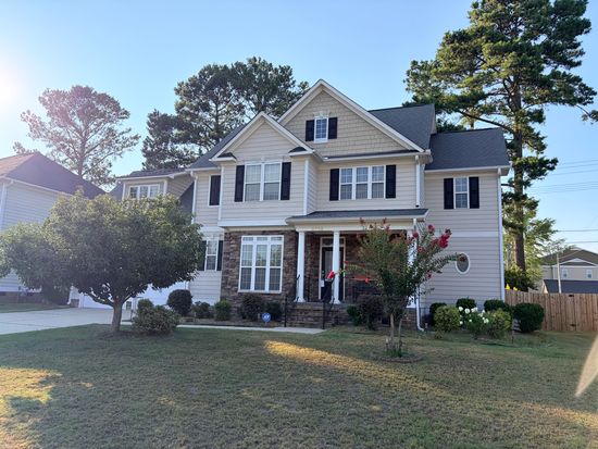 2712 Plum Ridge Rd, Fayetteville, NC 28306