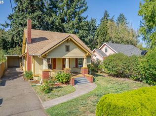 105 Thomason Ln, Eugene, OR 97404