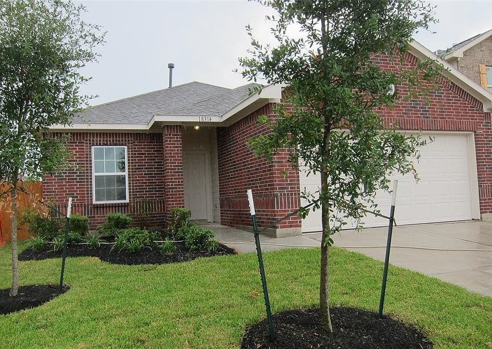 1st image of 18314 Canary Bluff Ln