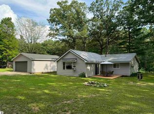 497 E Clarence Rd, Harrison, MI 48625