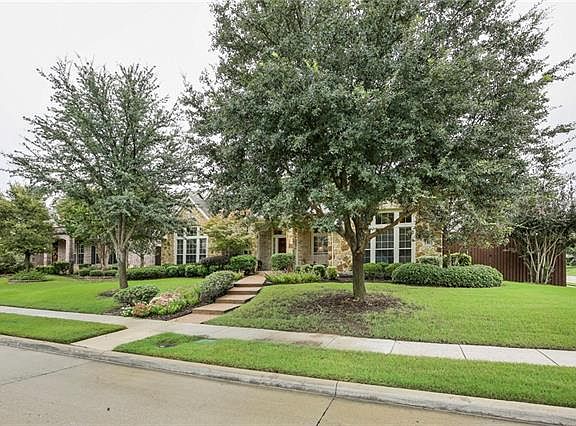 3rd image of 2103 Angel Falls Dr