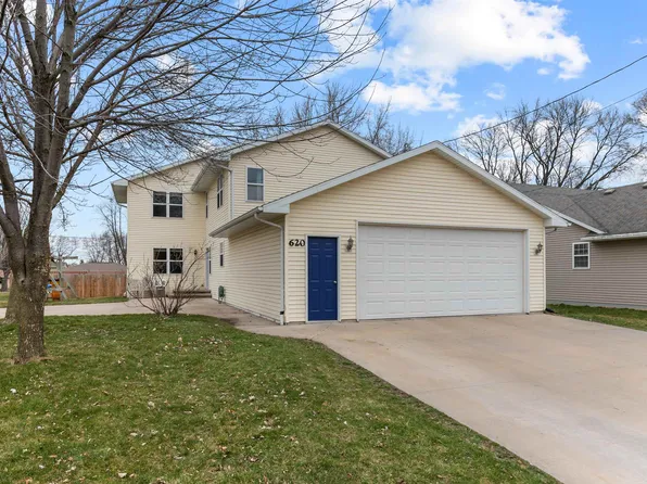 620 W 10th St, Kaukauna, WI 54130