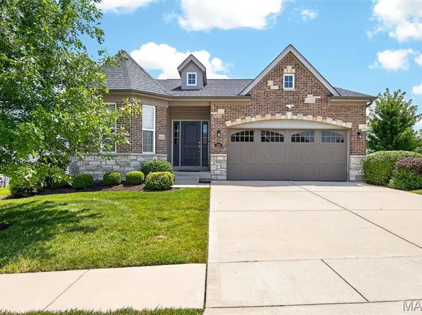 206 Partinico Pl, Saint Peters, MO 63376