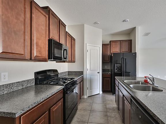 4th image of 5005 White Chicory Dr