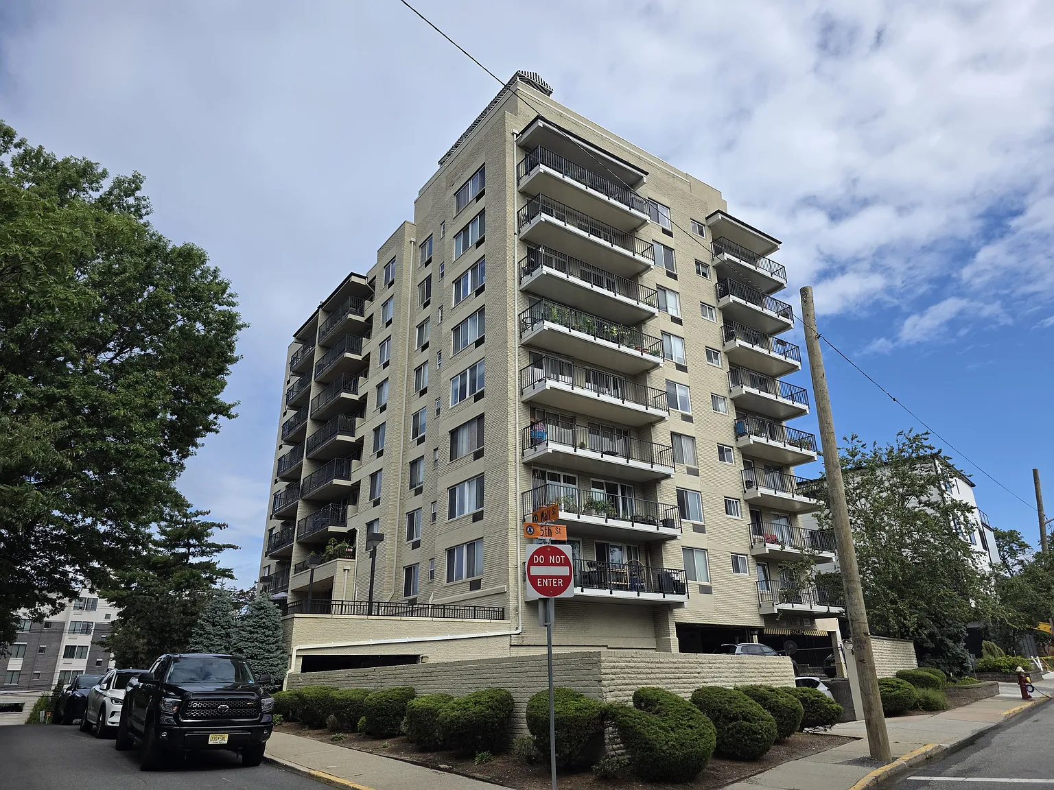 1 bed, 675 sqft, $2,200 — Photo 1