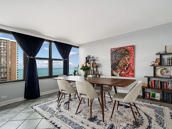 5th image of 5801 N Sheridan Rd APT 16B