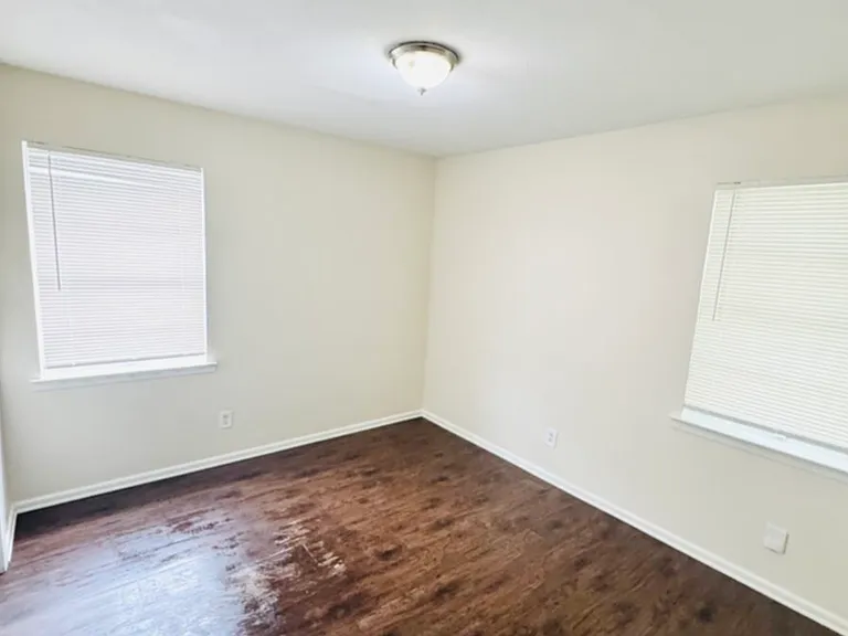 1104 Ashland Dr — Photo 10