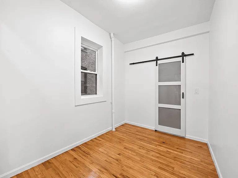 426 E 73rd St #1RW — Photo 7