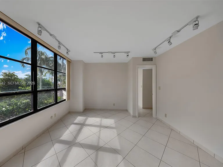 600 Three Islands Blvd #212 — Photo 8