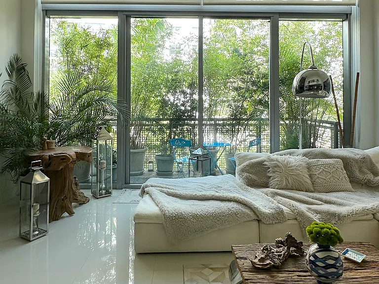 6000 Collins Ave #509 — Photo 10