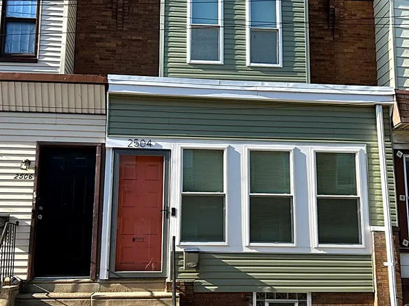 2504 E Oakdale St, Philadelphia, PA 19125