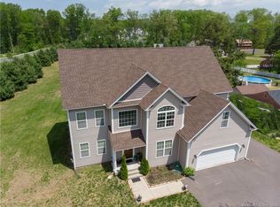 418 Pleasant Valley Rd, South Windsor, CT 06074