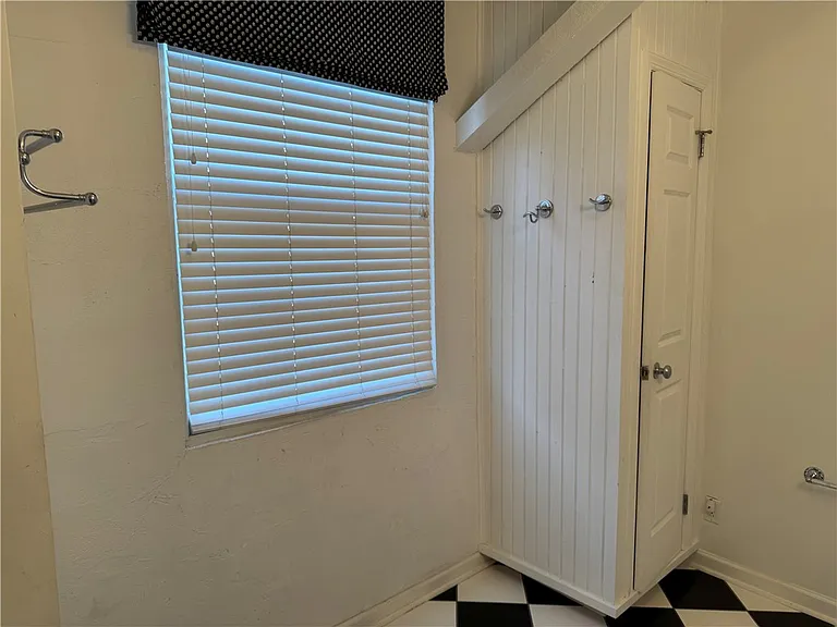 411 Water Works Rd — Photo 26