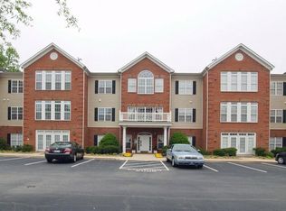 524 College Rd APT 206, Greensboro, NC 27410