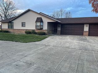 1104 Brad Dr, Urbana, IL