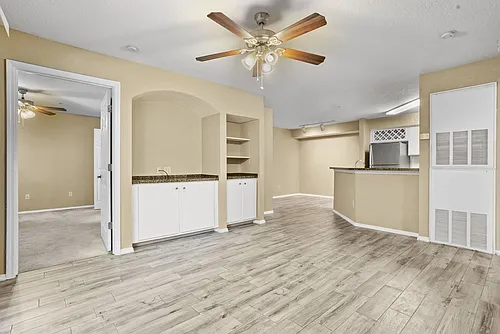 826 Camargo Way #104 Photo 1