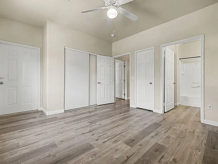 4730 E Craig Rd #26 — Photo 22
