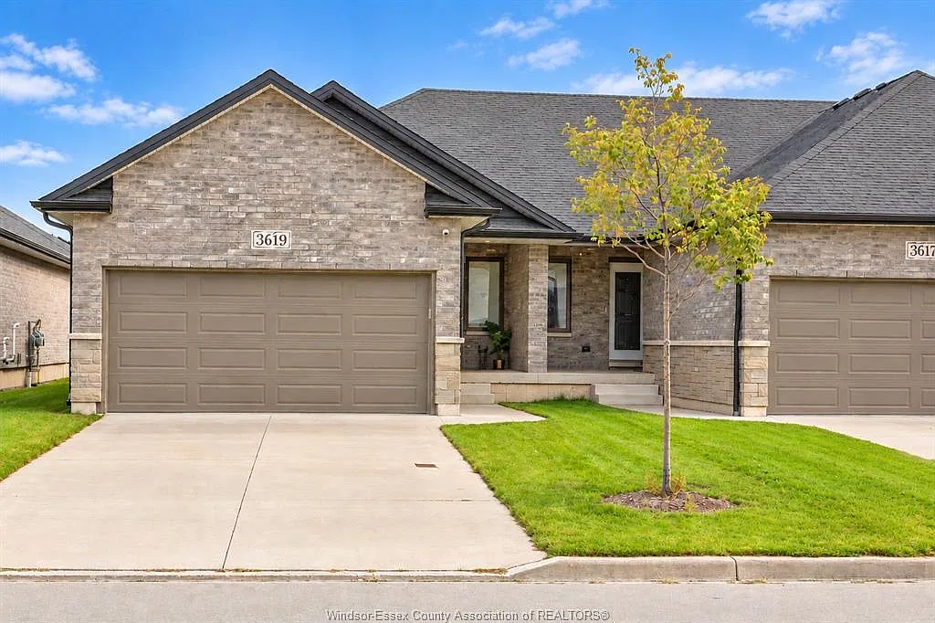 2 bed, $2,695 — Photo 1