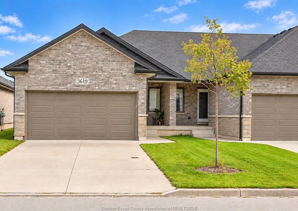 3619 Hallee Cres