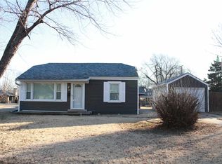 1609 N Olive St, Abilene, KS 67410