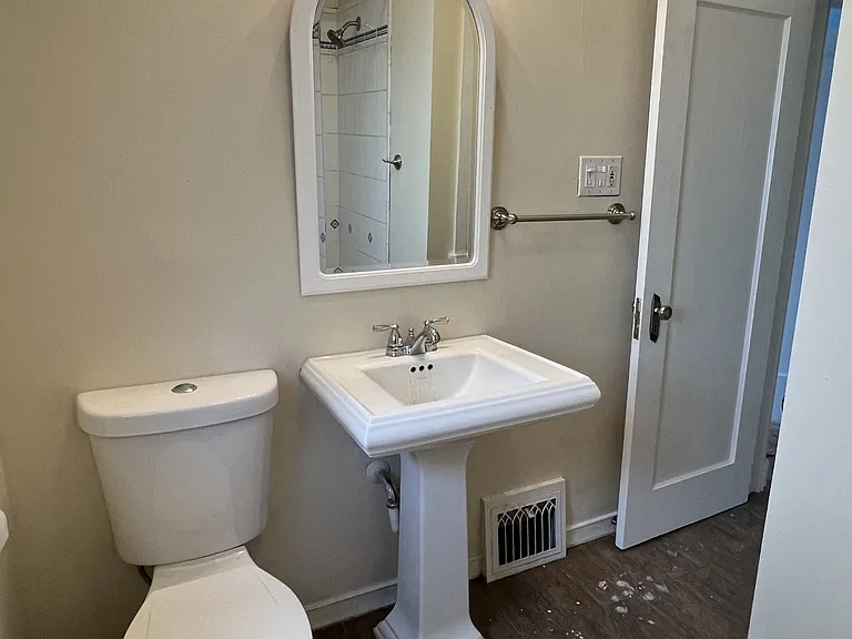 1404 White Ave #A — Photo 7