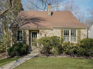 149 Center Ave, Chatham, NJ 07928