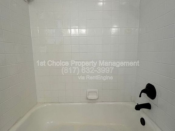 4th image of 1125 Highland Dr